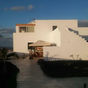 Alma En El Mar Tinajo